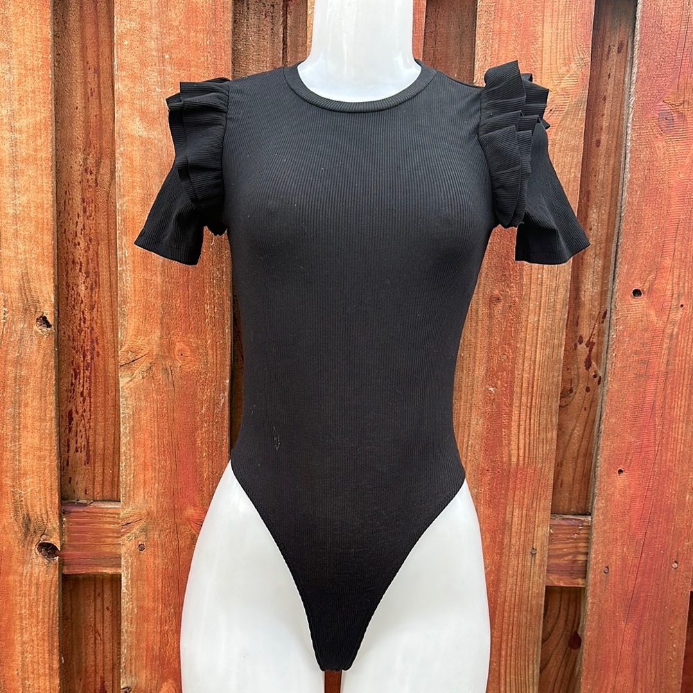 Zara Black Puff Sleeve Bodysuit Size S